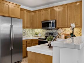 655 12th Street 205, Oakland CA 94607