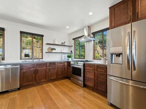 8730 Burr Street, Oakland CA 94605