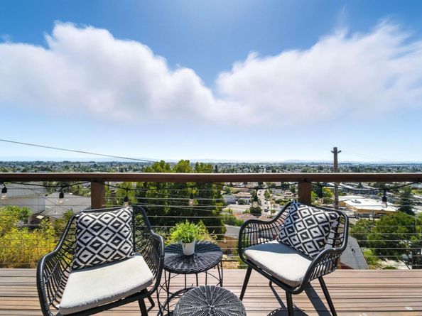 8730 Burr Street, Oakland CA 94605