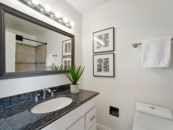 8730 Burr Street, Oakland CA 94605
