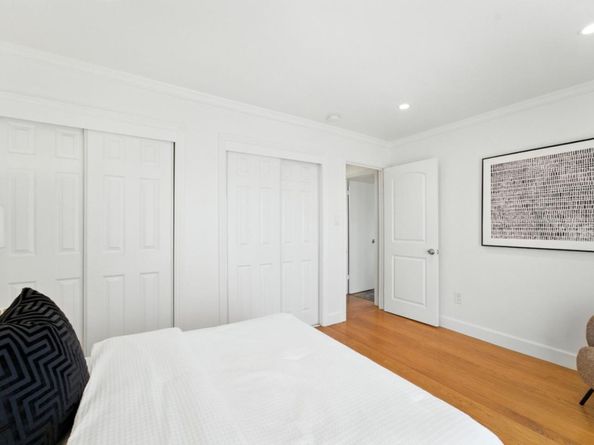 8730 Burr Street, Oakland CA 94605