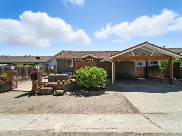8730 Burr Street, Oakland CA 94605