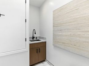 2200 Saint Francis Drive, Palo Alto CA 94303