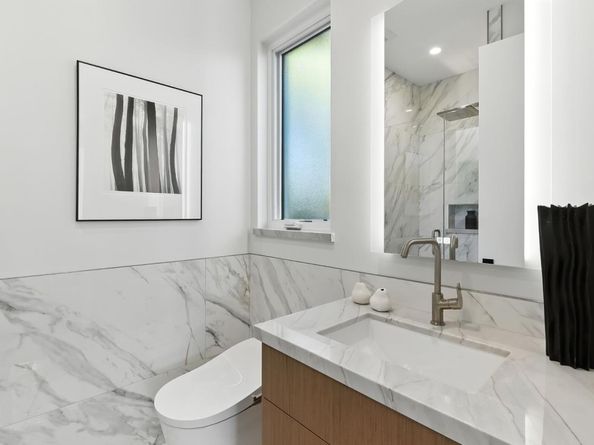 2200 Saint Francis Drive, Palo Alto CA 94303