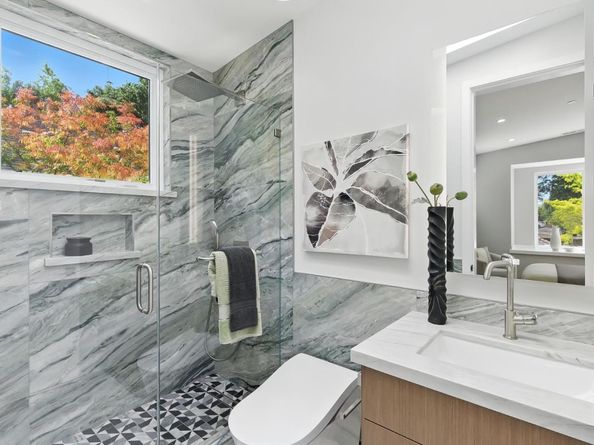 2200 Saint Francis Drive, Palo Alto CA 94303