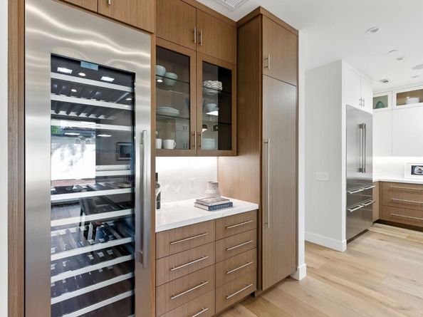 2200 Saint Francis Drive, Palo Alto CA 94303