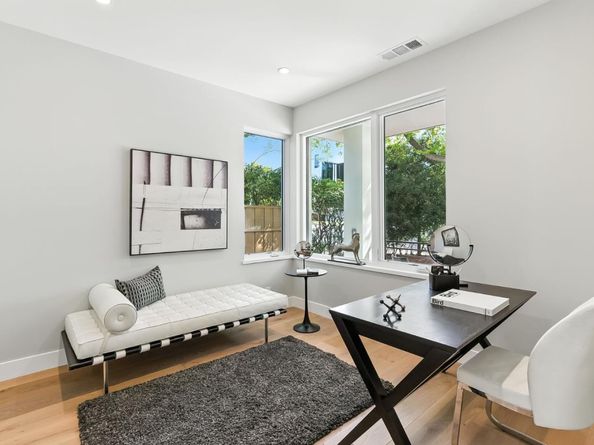 2200 Saint Francis Drive, Palo Alto CA 94303