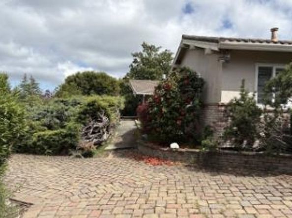 27000 Almaden Court, Los Altos Hills CA 94022