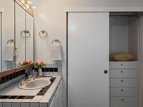 1023 Lark Lane, Foster City CA 94404