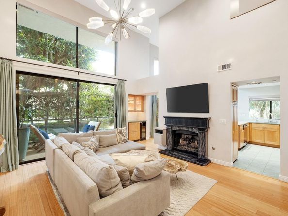 420 Esplanade 4, Redondo Beach CA 90277