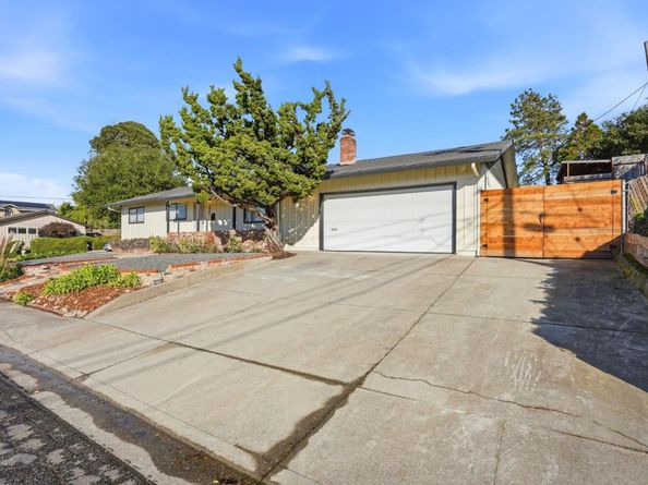 221 Pinon Avenue, Pinole CA 94564
