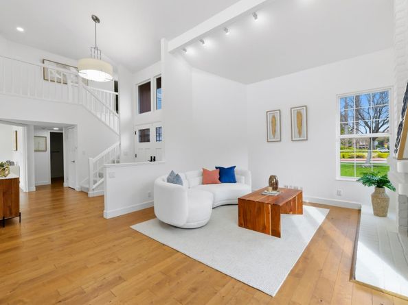 801 Grenada Lane, Foster City CA 94404