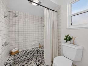 6221 Glider Drive, San Jose CA 95123