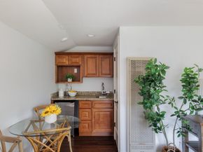 475 Fir Lane, Los Altos CA 94024