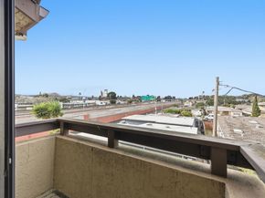 711 S Bayshore Boulevard 29, San Mateo CA 94402