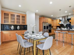1129 Foxhurst Way, San Jose CA 95120