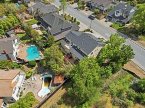 1129 Foxhurst Way, San Jose CA 95120