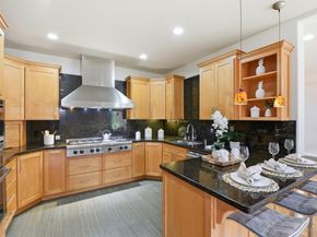 1129 Foxhurst Way, San Jose CA 95120