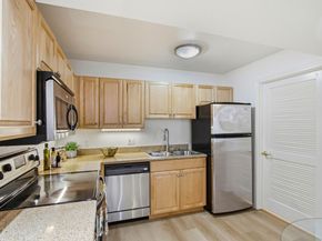 631 E El Camino Real 102, Sunnyvale CA 94087