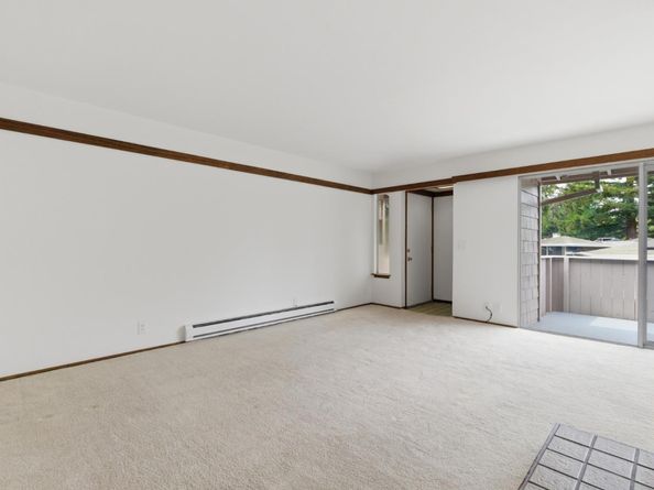 500 W Middlefield Road 41, Mountain View CA 94043