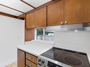 500 W Middlefield Road 41, Mountain View CA 94043