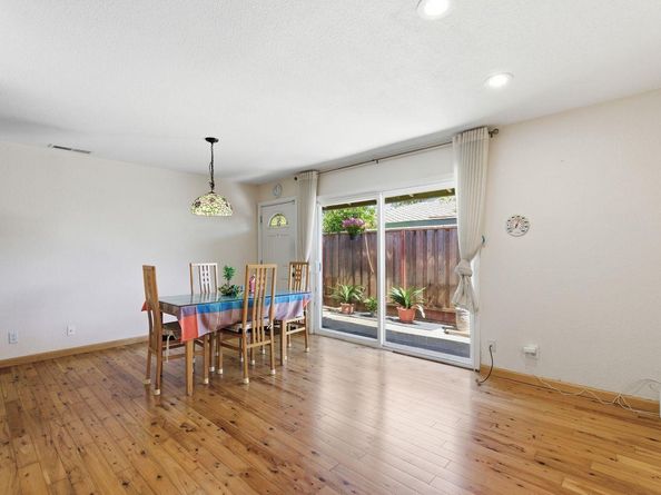 5561 Roundtree Terrace, Fremont CA 94538