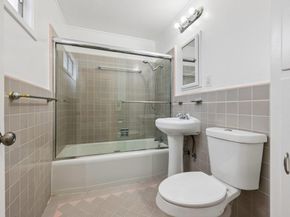 119 E Moltke Street, Daly City CA 94014