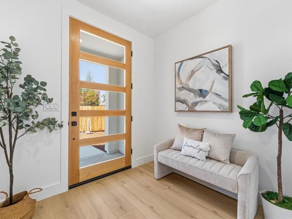 214-214B Sequoia Avenue, Redwood City CA 94061