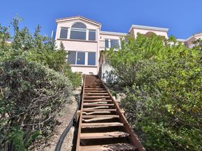 15 Serramar Drive, Oakland CA 94611