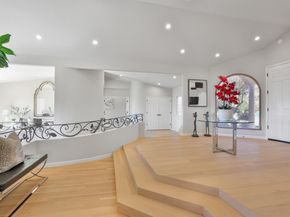 15 Serramar Drive, Oakland CA 94611