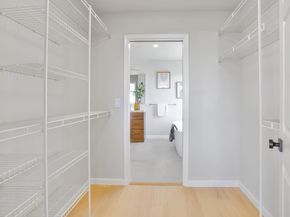 15 Serramar Drive, Oakland CA 94611