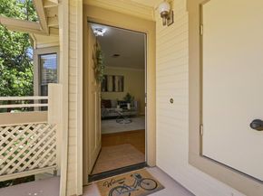 979 La Mesa Terrace Apt D, Sunnyvale CA 94086