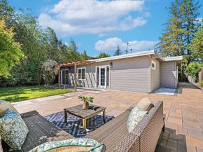 413 Del Medio Avenue, Mountain View CA 94040
