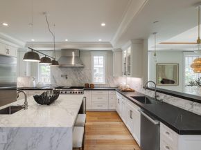 543 Seale Avenue, Palo Alto CA 94301