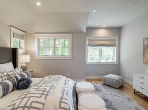 543 Seale Avenue, Palo Alto CA 94301