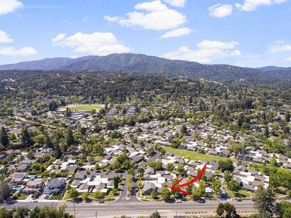 102 Escobar Avenue, Los Gatos CA 95032
