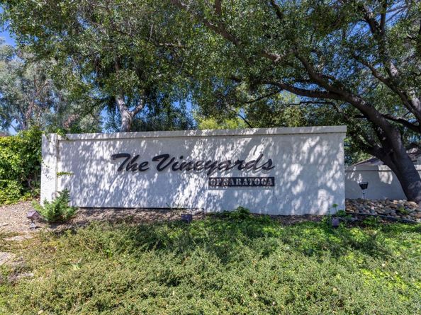 19113 Vineyard Lane, Saratoga CA 95070