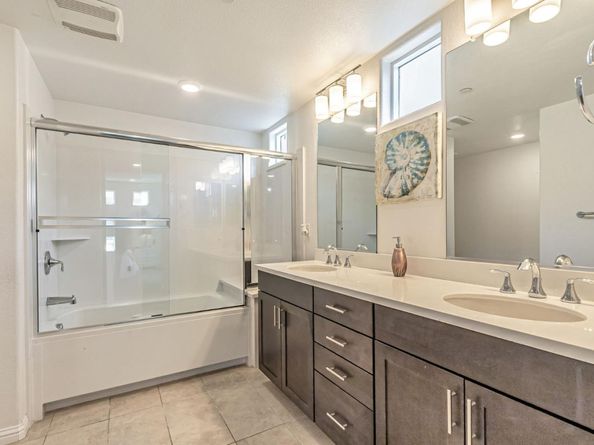 1496 Nightshade Road 40, Milpitas CA 95035