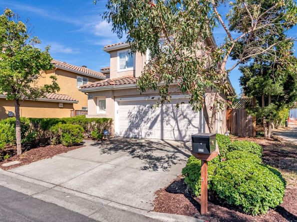 327 Ratto Road, Alameda CA 94502