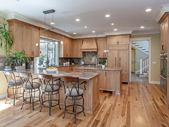 587 Sequoia Avenue, Redwood City CA 94061