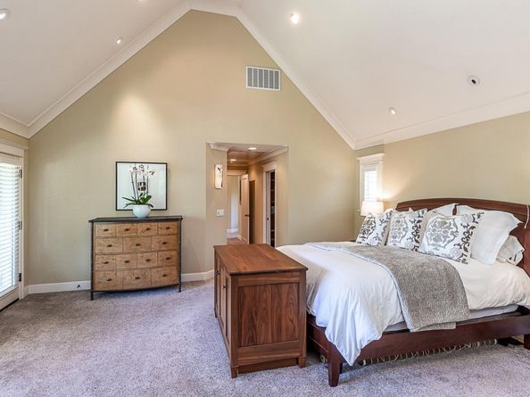 587 Sequoia Avenue, Redwood City CA 94061