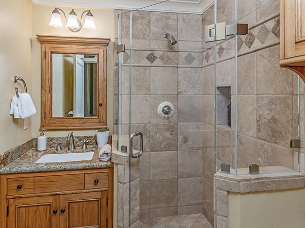 587 Sequoia Avenue, Redwood City CA 94061