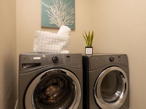 2835 Alvarado Avenue, San Mateo CA 94403