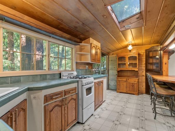 9609 E Zayante Road, Felton CA 95018