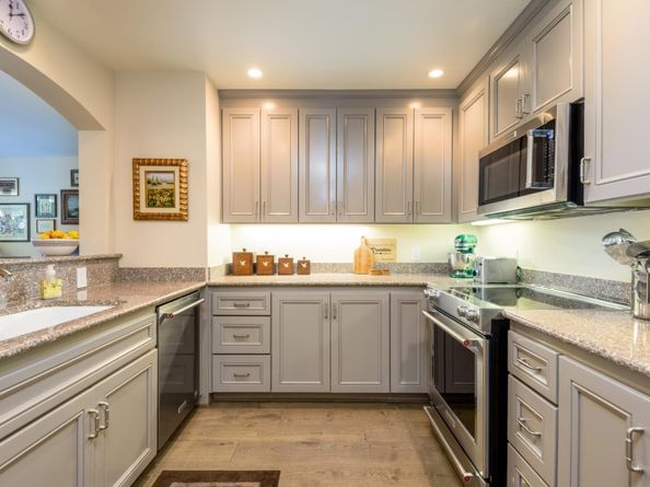 10 Crystal Springs Road 1207, San Mateo CA 94402