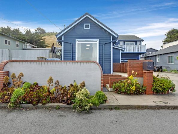 419 Harvey Way, Pacifica CA 94044