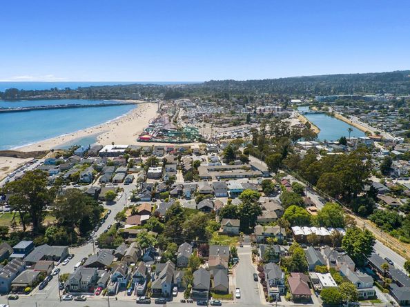 214 Brook Avenue, Santa Cruz CA 95062