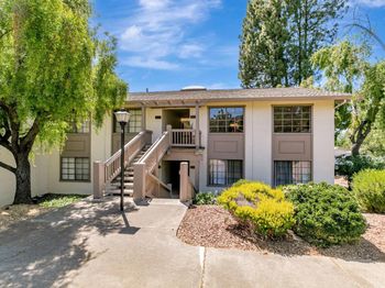 5155 Cribari Knolls