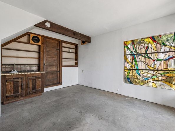 10741 Ridgeview Avenue, San Jose CA 95127