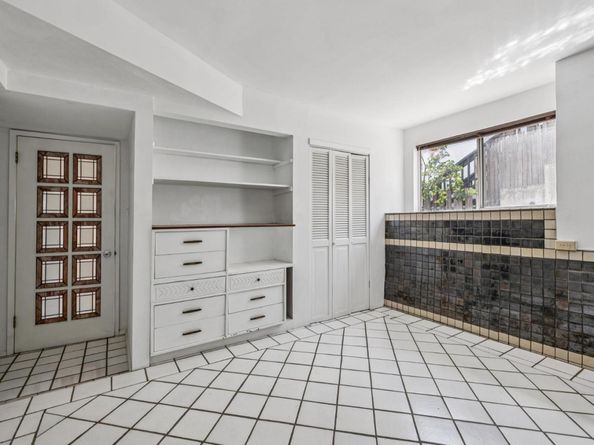 10741 Ridgeview Avenue, San Jose CA 95127